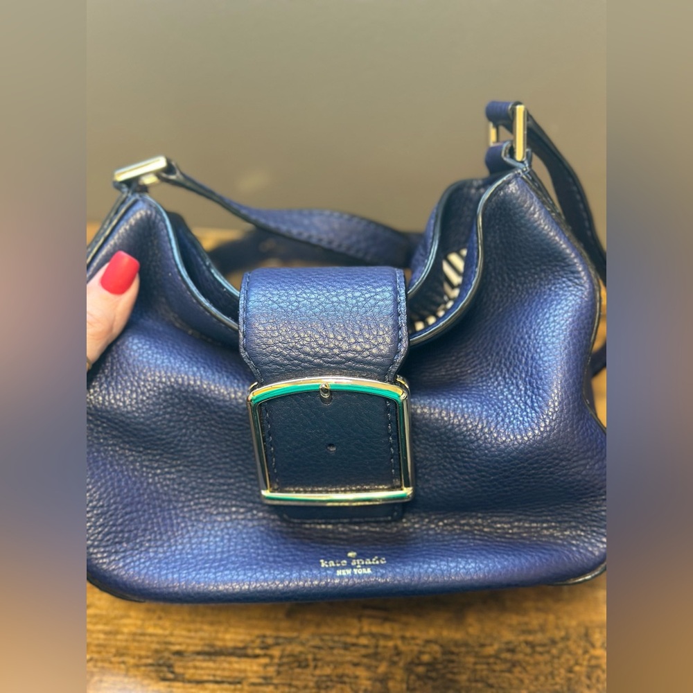 Kate Spade Blue Shoulder Bag with Elegant Design